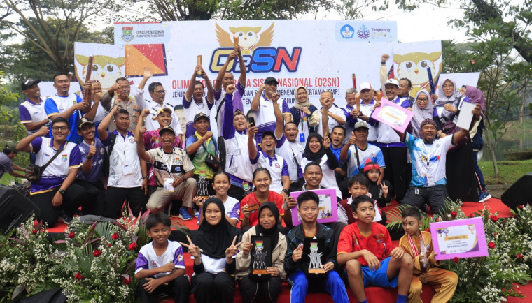 Kecamatan Pasar Kemis Juara Umum Olimpiade Olahraga Siswa Kabupaten Tangerang