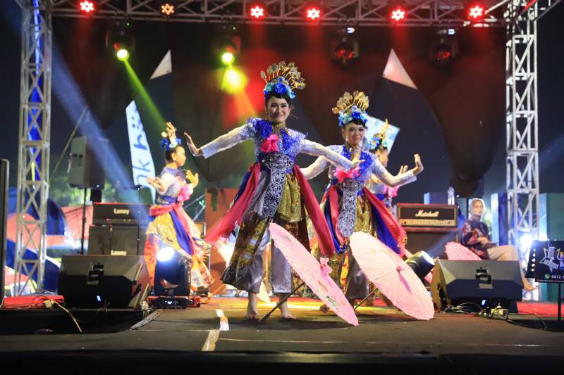 Tangerang Fashion Week di Festival Cisadane: Meriahkan dengan Batik Khas Kota Tangerang