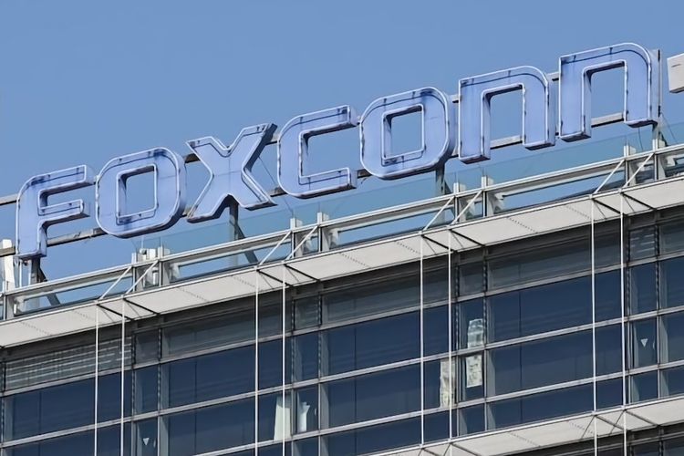 Foxconn Rekrut 50.000 Karyawan Baru untuk Tingkatkan Produksi iPhone 16 di Zhengzhou