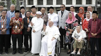 Paus Fransiskus Tidak Masuk Masjid Istiqlal, Jusuf Kalla Jelaskan Alasannya