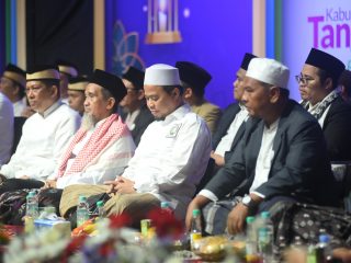 Bersama GP Ansor Meriahkan HUT ke-392, Ribuan Warga Hadiri Tangerang Bersholawat di Tigaraksa