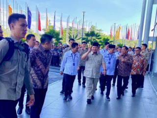 Prabowo Subianto Resmikan APKASI Otonomi Expo 2025 di Banten, Andra Soni Dampingi