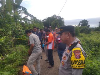 Seorang Pria Ditemukan Tak Bernyawa di Pinggir Jalan di Jambe Tangerang