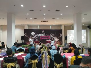Ulang Tahun ke-13, Fame Hotel Gading Serpong Ajak Media dan Influencer Berbagi Kebaikan