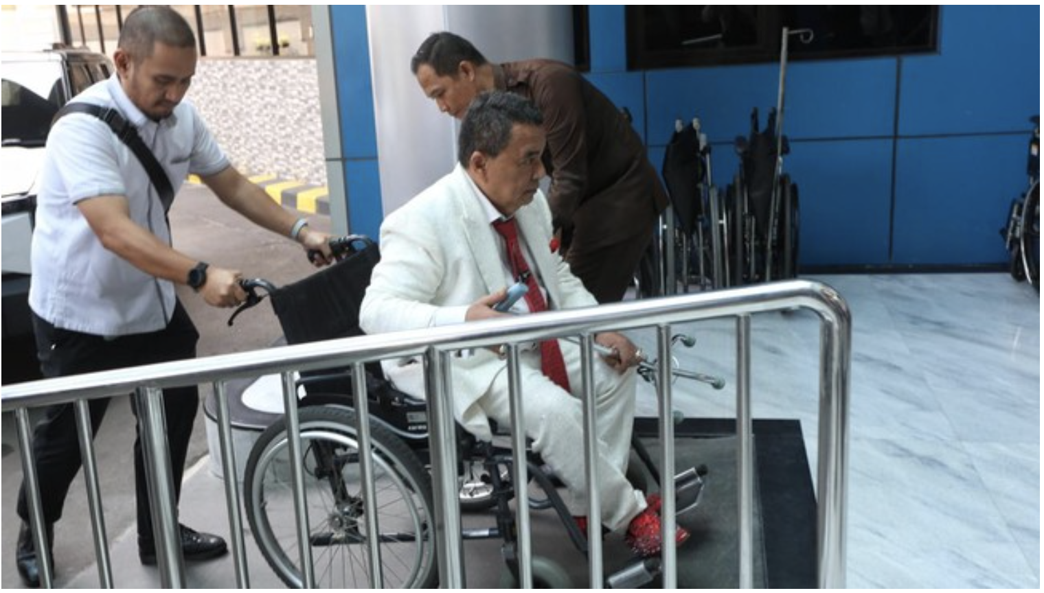 Hotman Paris Mundur sebagai Pengacara Febrie Adriansyah karena Saraf Kejepit