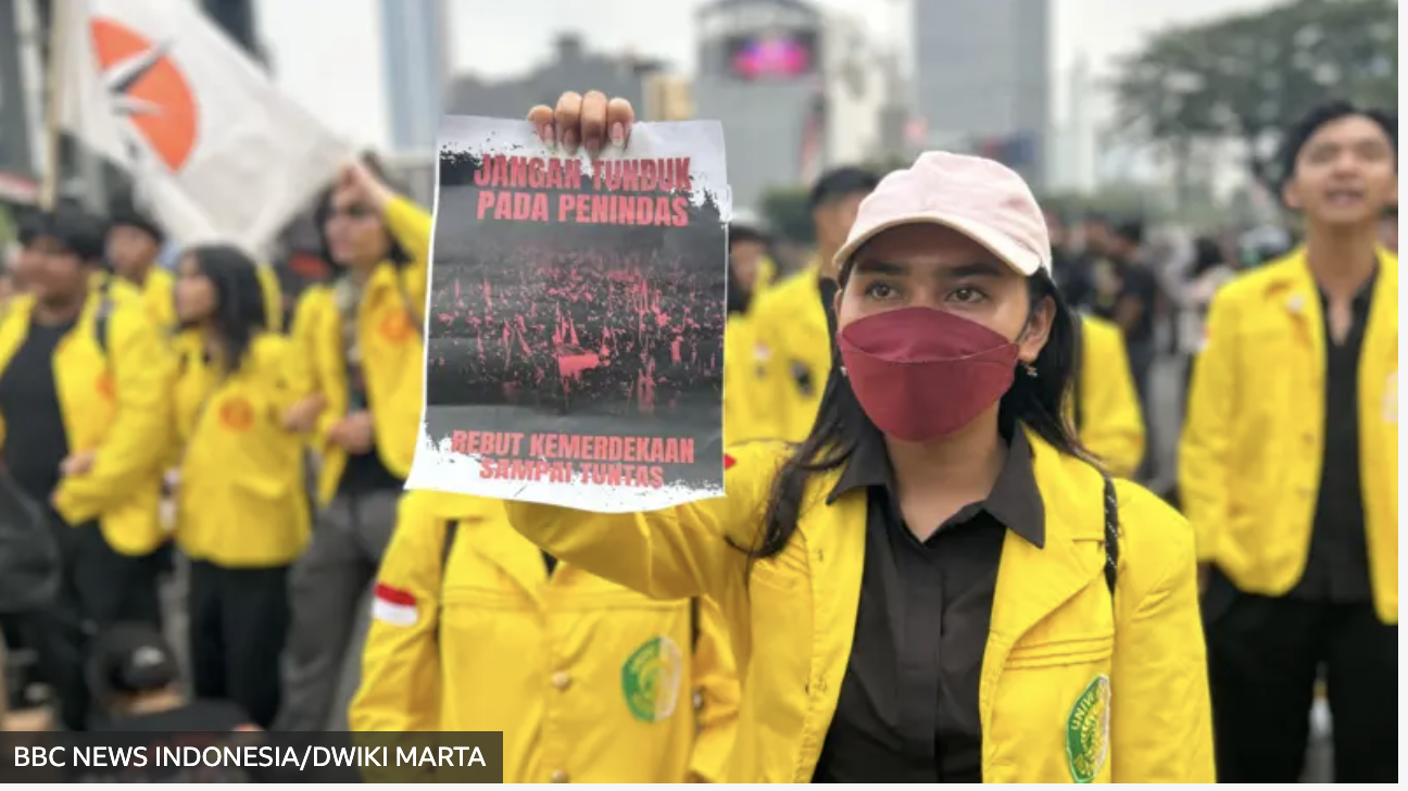 Demo BEM UI dan FMN Tertahan Menuju Bundaran HI, Bawa 8 Tuntutan