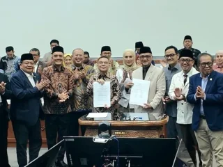Kabar Baik, Biaya Haji 2027 Disepakati Rp 98,4 Juta, Beban Jemaah Turun Rp 3,4 Juta