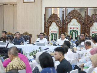 Bersama KPK dan Kemendagri, Gubernur Andra Soni Perkuat Integritas Dimensi Internal dan Eksternal Birokrasi Banten