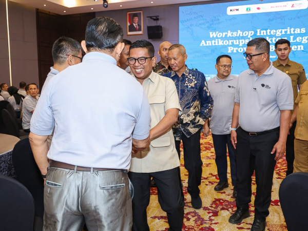 Penguatan Tata Kelola Bersama KPK, Gubernur Banten Andra Soni Tegaskan Integritas Fondasi Utama Pemerintahan Bersih