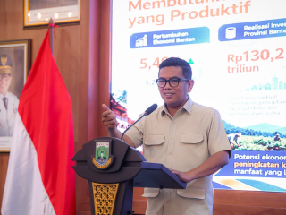 Buka Rapat Pleno TPAKD 2026, Gubernur Andra Soni Dorong Literasi Keuangan