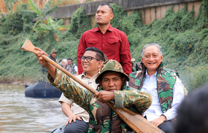 Perkuat Penanganan Banjir Lintas Batas, Gubernur Andra Soni dan Menteri PU Gelar Susur Sungai Ciledug Hingga Jakarta