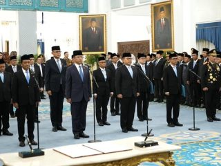 Prabowo Lantik Listyo Sigit sebagai Kepala Staf Kepresidenan